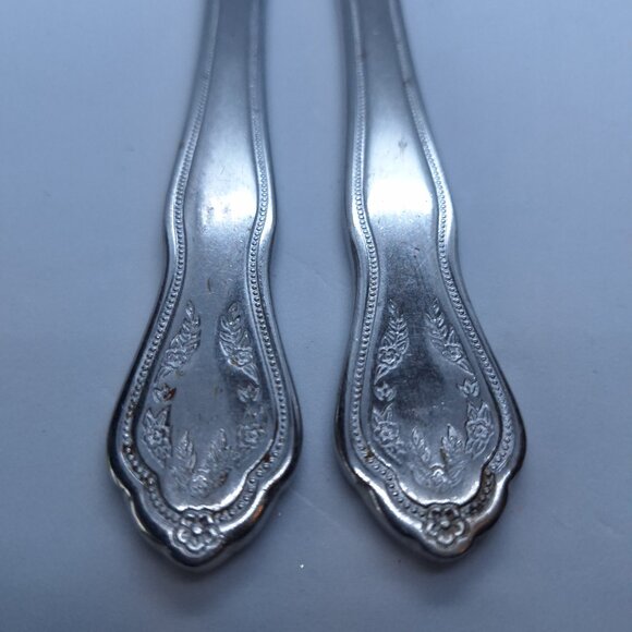 Reed & Barton VIRGINIA Stainless Select Korea Glossy Silverware‎ 2 Butter Knives - Picture 2 of 7